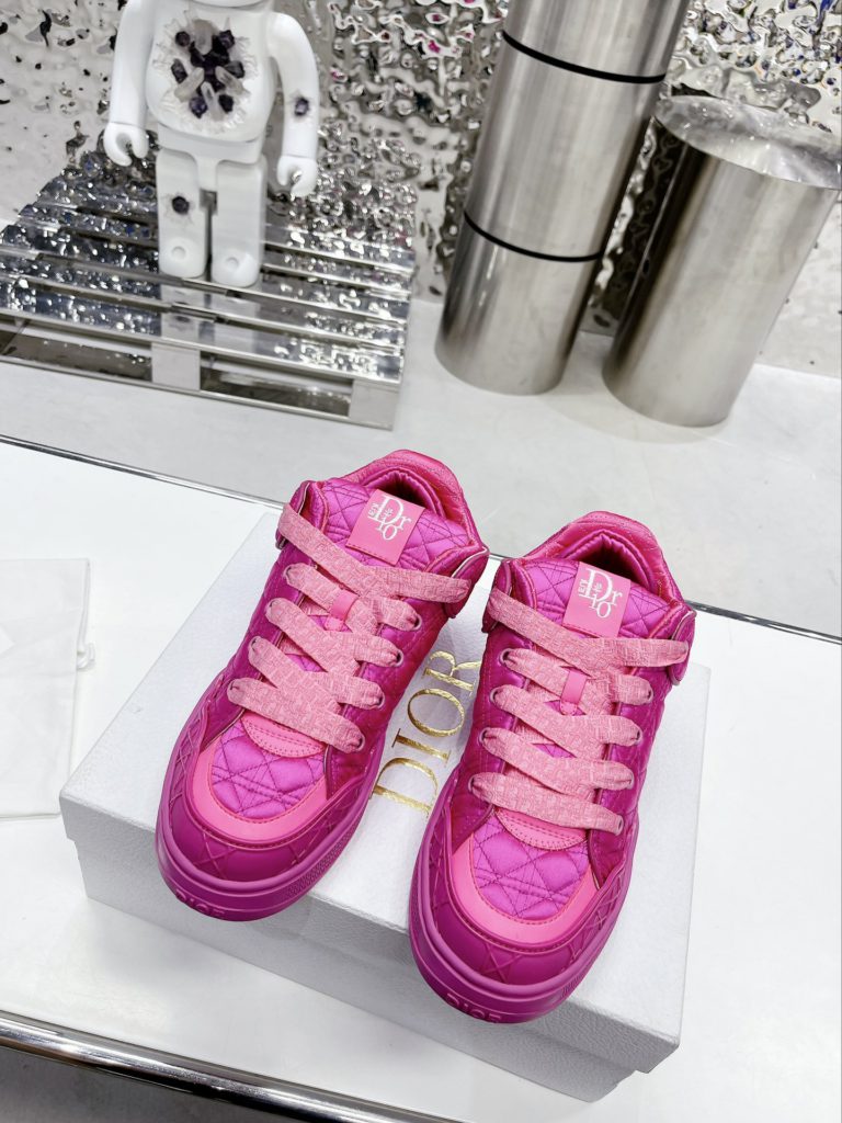 Christian Dior Sneaker Pink For Men CD