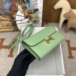 Hermes Constance Long Togo Wallet Green, Gold Toned Hardware Bag For Women, Women's Handbags, Shoulder Bags 8.1in/21cm