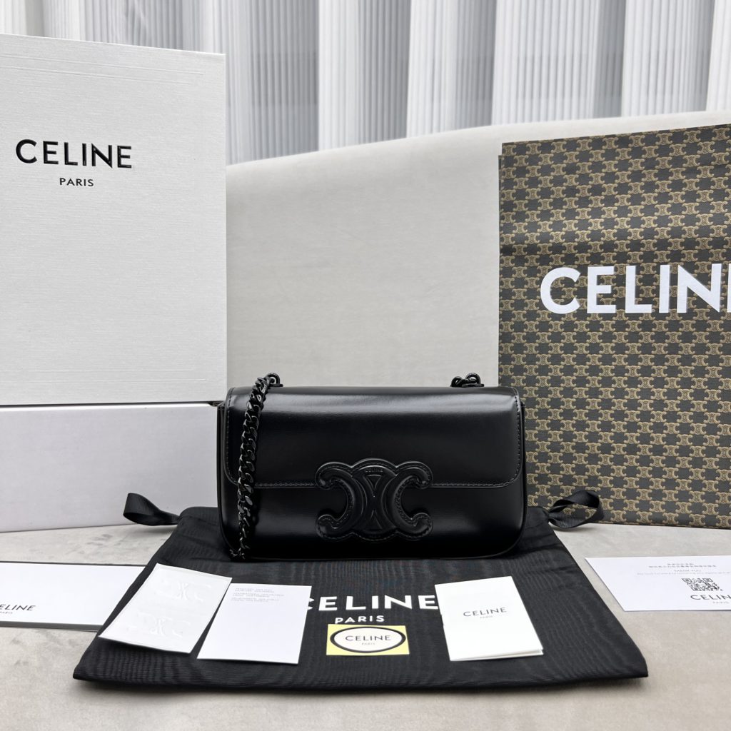 Celine Chain Shoulder Bag Triomphe Black For Women 8in/20.5cm 197993EQJ.38NN