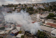 Incendio consume vivienda en la colonia Castillo