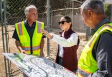 Mónica Vega entrega obra que fortalece la conducción de aguas residuales en Tijuana