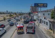 Choque múltiple deja 12 vehículos con daños en Vía Rápida Oriente
