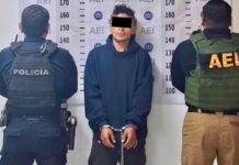 Cae persona con orden de aprehensión durante intervención de policía de Tecate