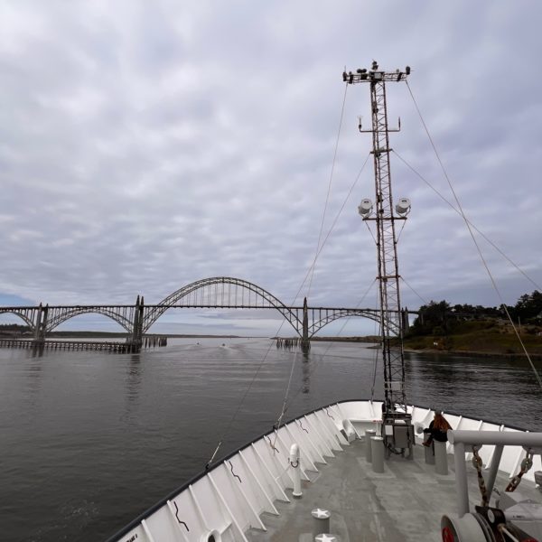 Atlantis Approaching Yaquina Bridge