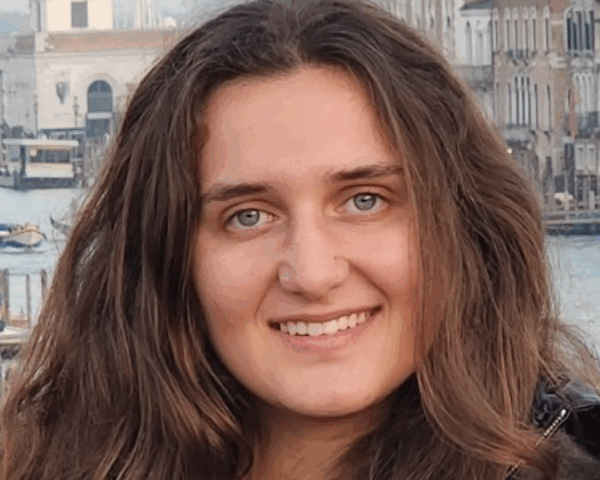 Nadia Trim