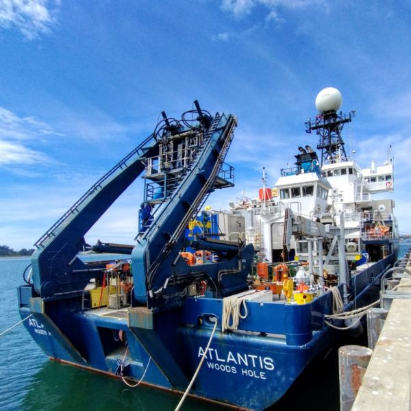 R/V Atlantis in Newport V25 R/V Atlantis in Newport V25
