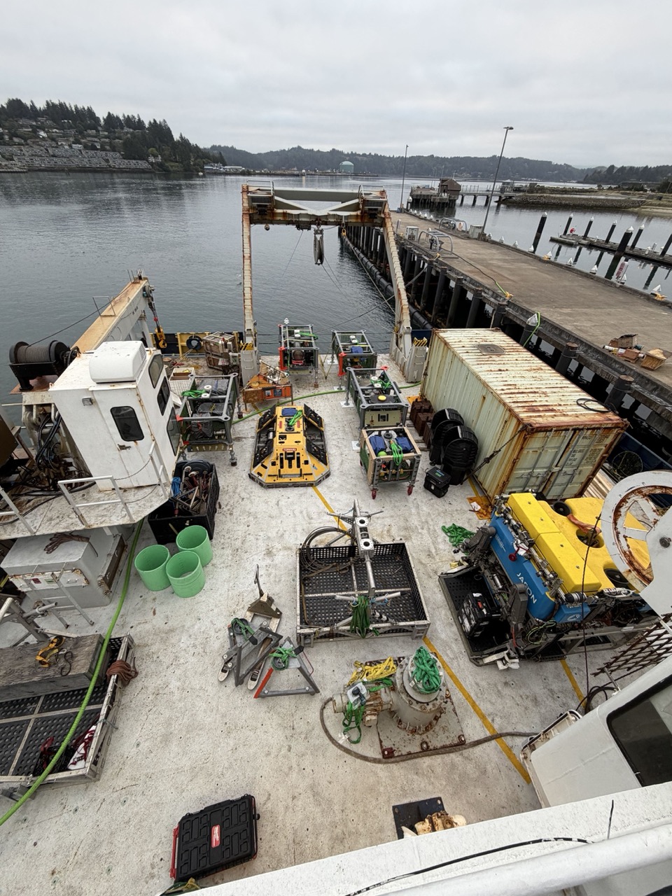 Back deck of the Revelle before V26