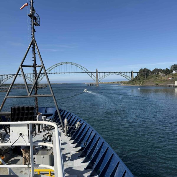 R/V Revelle Leaving Port 1016 R/V Revelle Leaving Port 1016