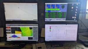 A screen shows the trace of the CTD data as the rosette descends