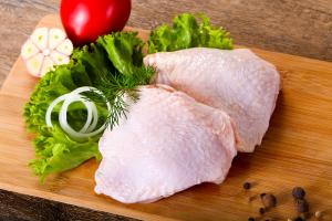 Freeze Dried Uncooked Chicken Thighs