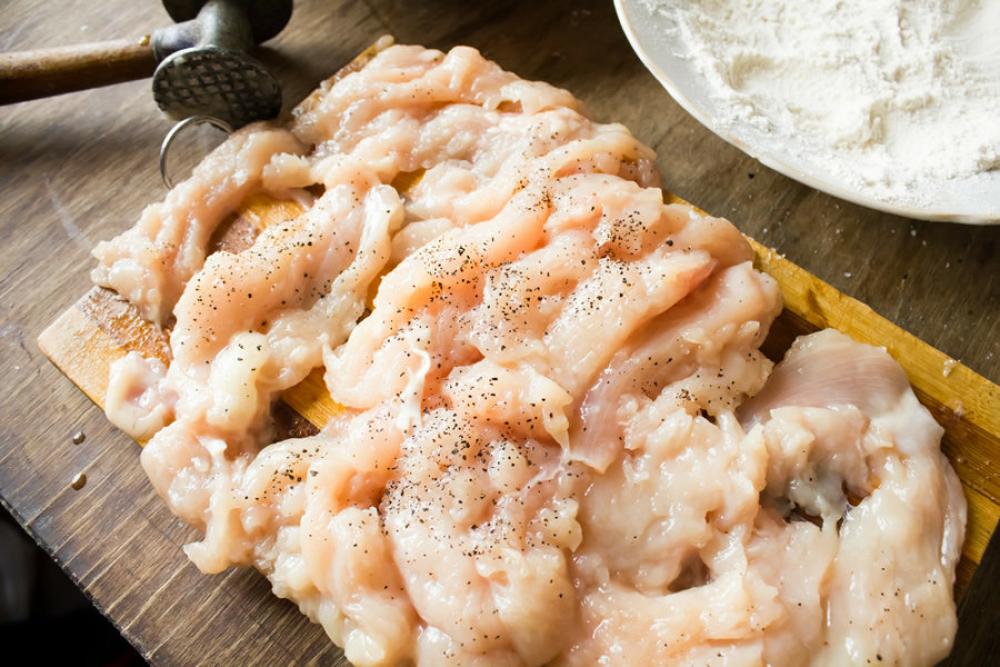 Freeze Dried Uncooked Chicken Breast Strips