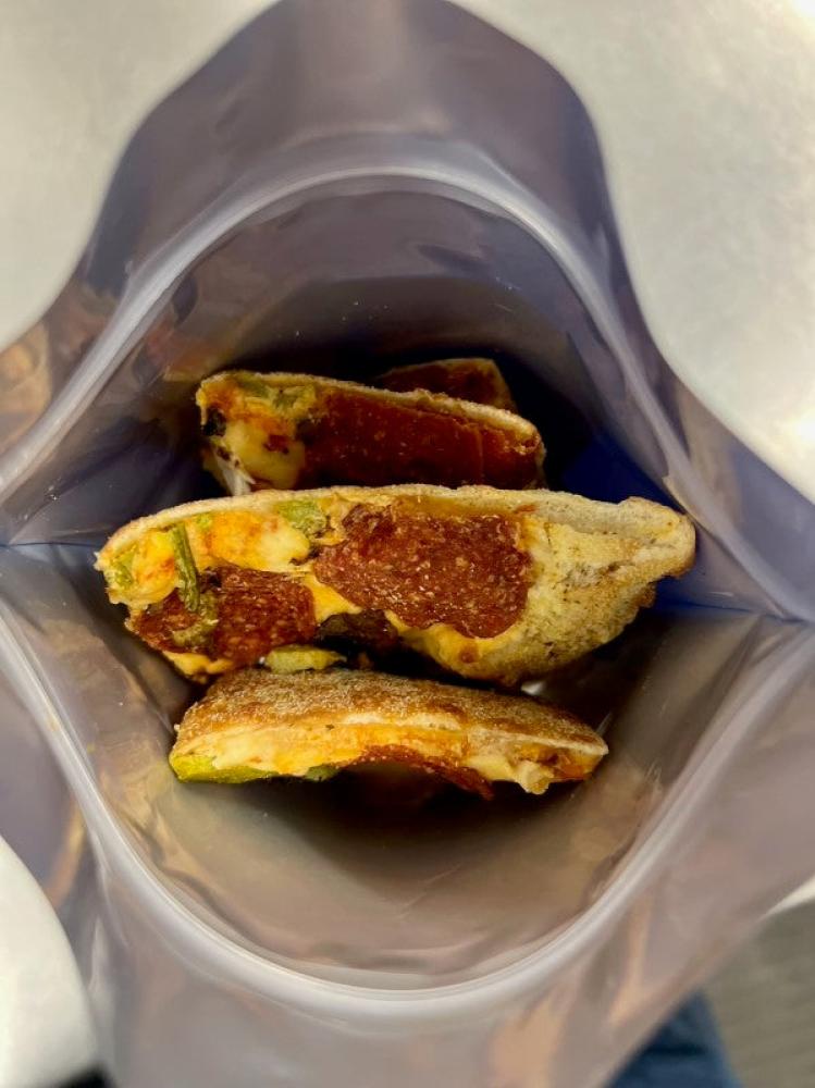 [Pre-Sale] Freeze Dried Deluxe Pizza