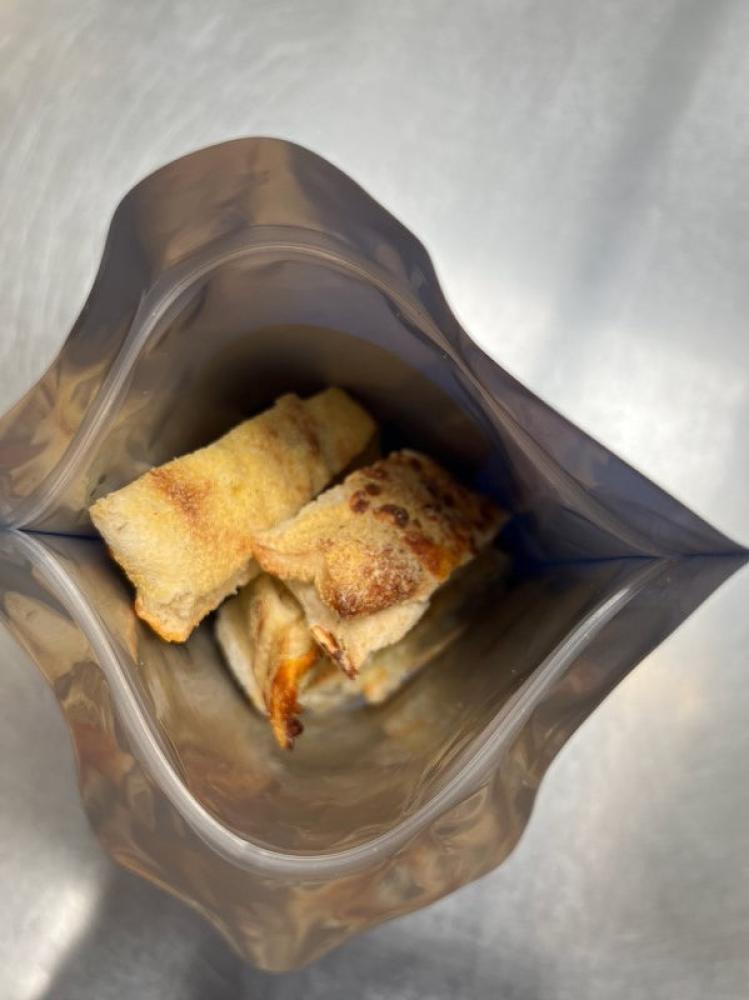 [Pre-Sale] Freeze Dried Stuffed Cheese Bread