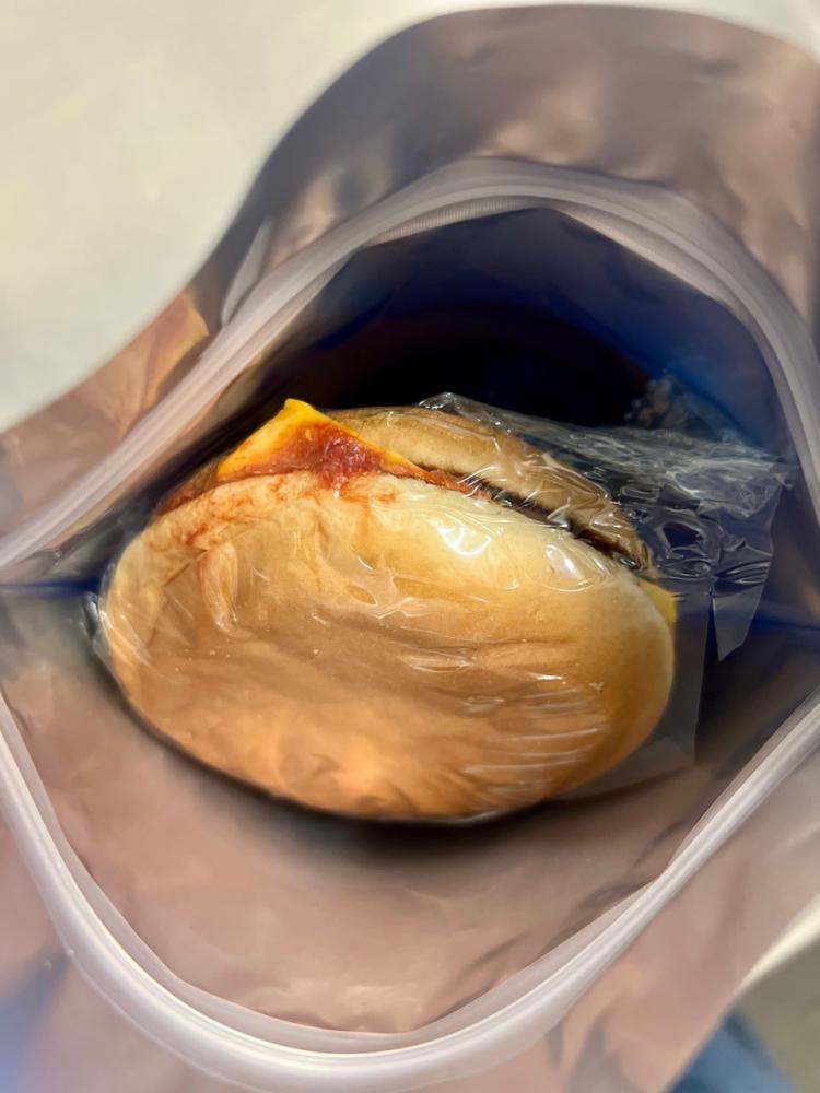 [Pre-Sale] Freeze Dried Cheese Burger