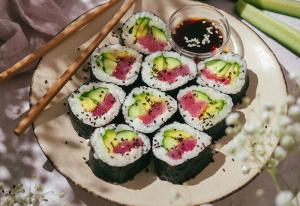 [LIMITED PRODUCTION] Freeze Dried Authentic Freshly Made, Fully Prepared Tuna Roll (SUSHI)