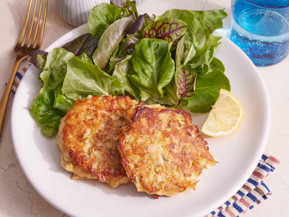 LIMITED PRODUCTION Freeze Dried Fully Cooked New England Style Crab Cakes