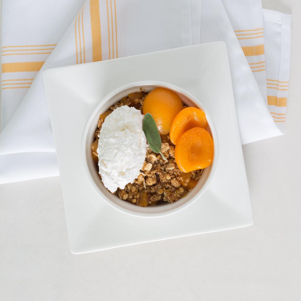 #10 Can Peeled Apricot Halves in Light Syrup - 6/Case