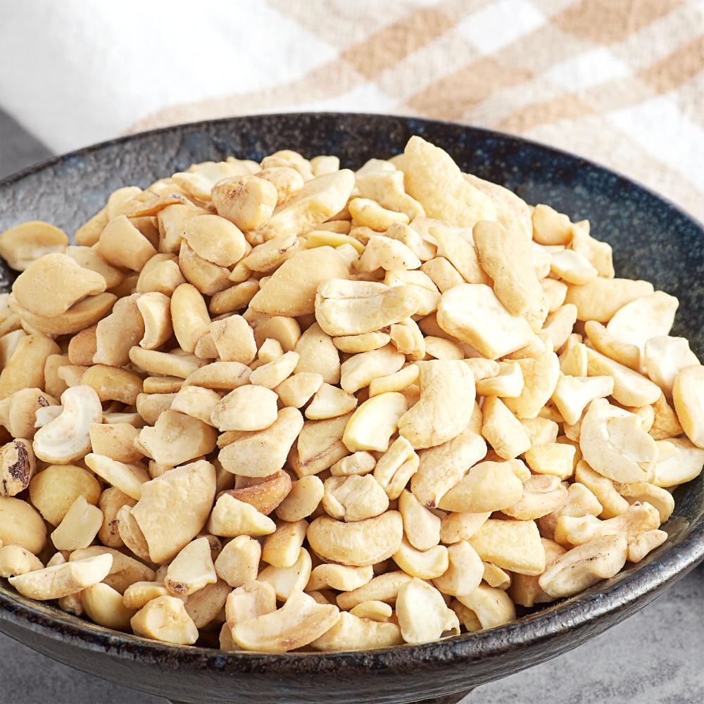 Hickory Harvest Raw Cashew Pieces 10 lb.