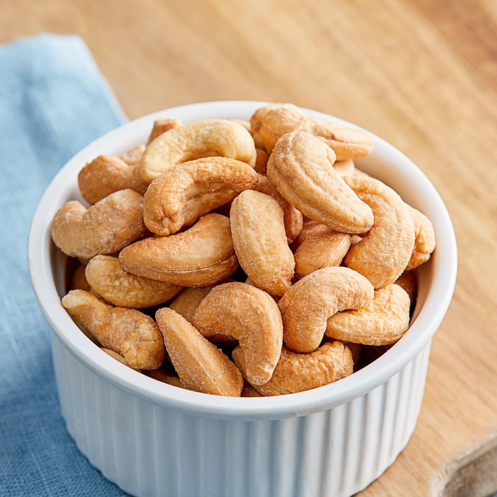 Large Roasted Salted Cashews 25 lb.