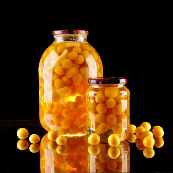 Canned & Preserved Fruit