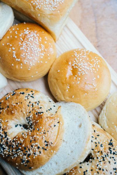 Breads, Biscuits, Buns, Rolls & Scones