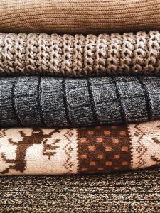 Bedding, Blankets, Linens & Textiles