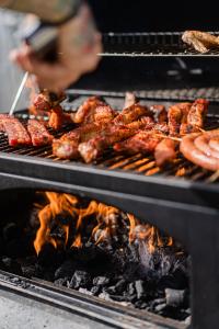 Grilling, BBQ & Outdoor Cooking