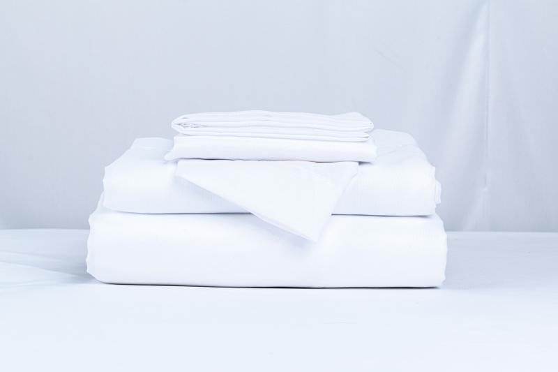 Bedding, Linens & Textiles