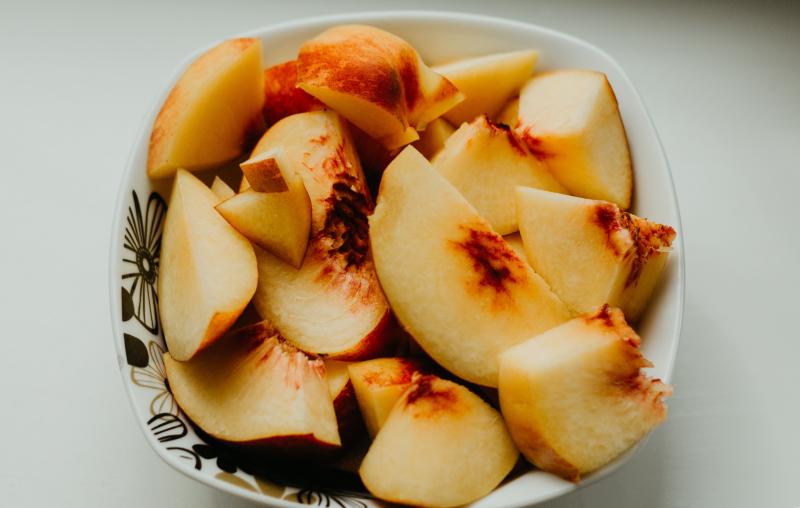 Clingstone Nectarines