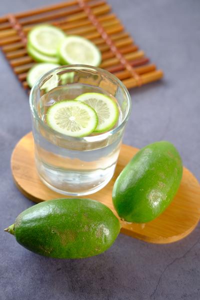 Feijoas