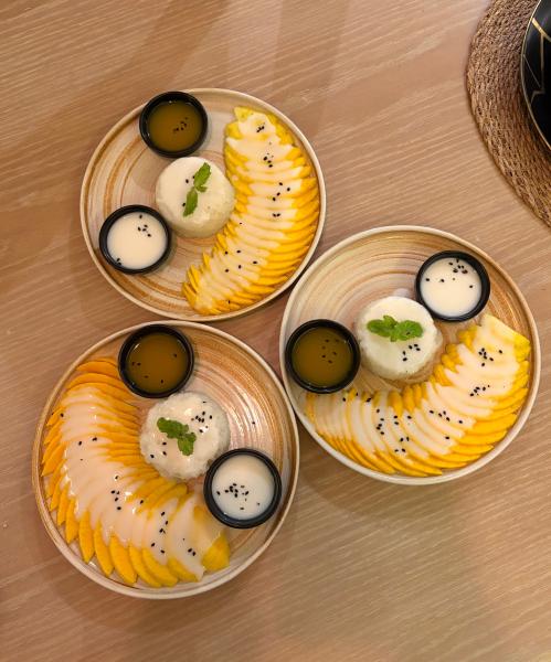 Francis Mangoes