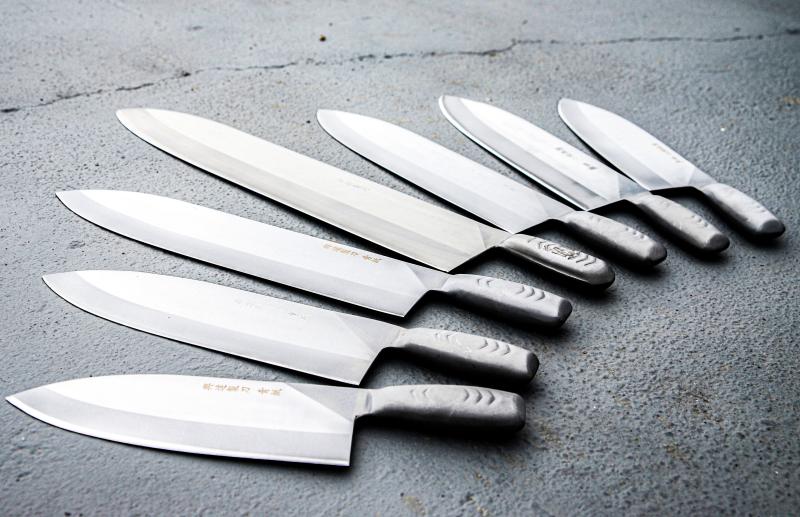Knives & Cutlery