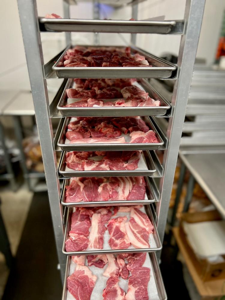 Dried Uncooked Boneless Country-Style Pork Ribs