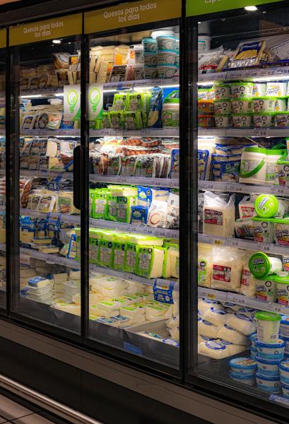 Display Cases & Merchandisers