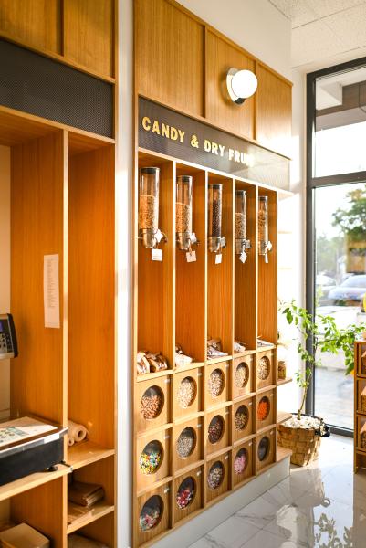 Cereal & Dry Goods Dispensers