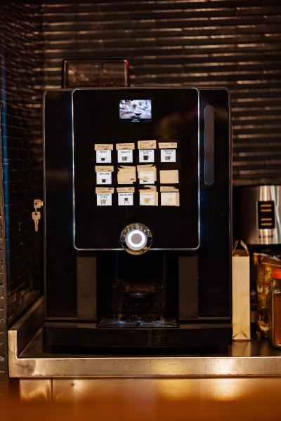 Food & Condiment Dispensers
