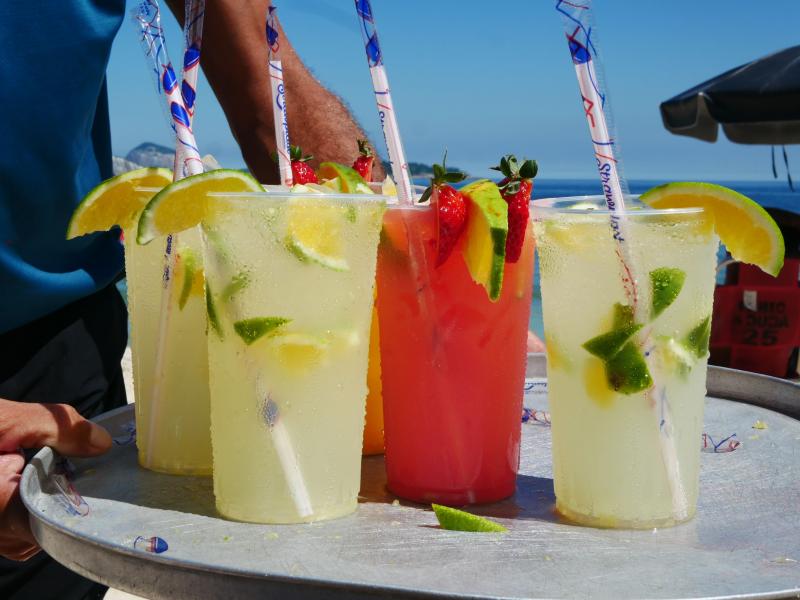 Clear Plastic Cups