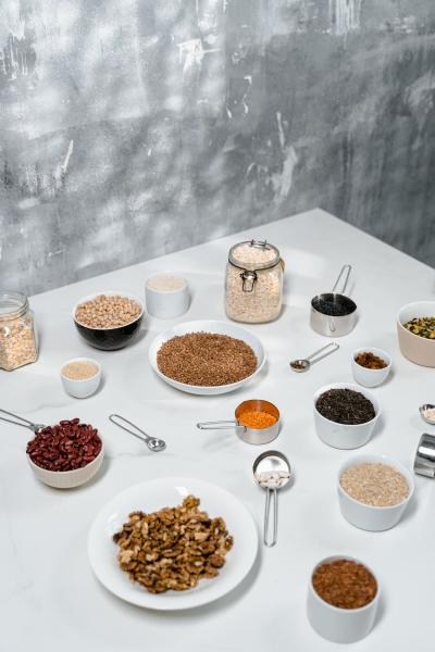 Measuring Cups & Spoons