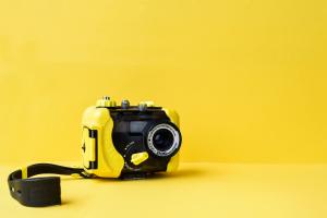 Underwater Cameras, Housings & Lenses