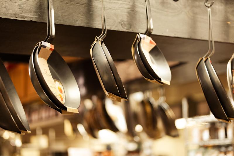 Cookware Sets & Collections
