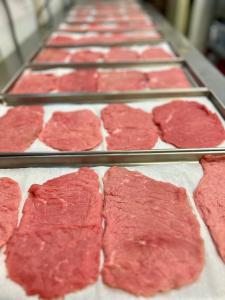 Freeze Dried Uncooked Pounded Veal Cutlets