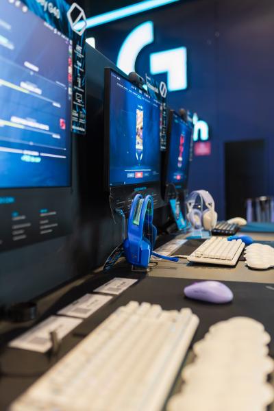 Computers, Laptops & Accessories