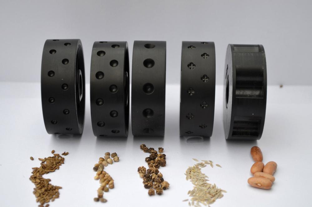 Seeding Tools, LJ-12 Beet, Okra, Chard Seed Roller 1 roller