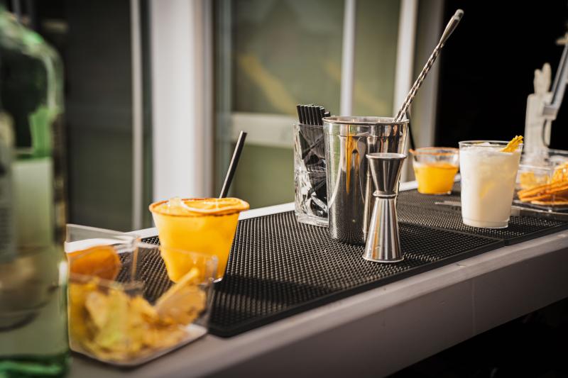 Bar Sets & Tool Kits