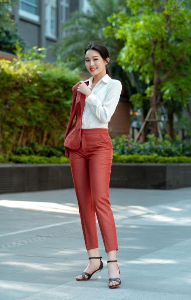 Women's Slacks & Pants