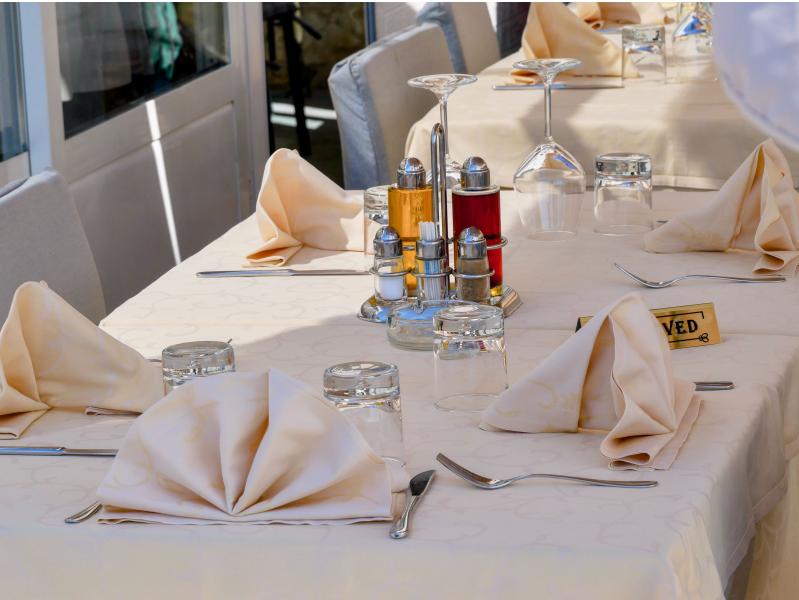Bulk Restaurant Table Linens
