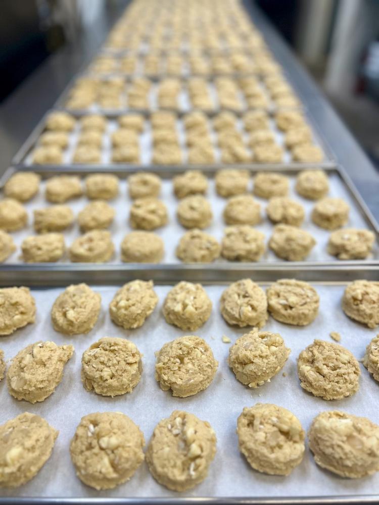 Freeze Dried White Chocolate Macadamia Nut Cookie Dough