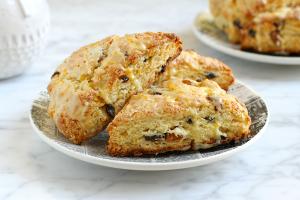 Freeze Dried Ready To Bake Raisin Scones