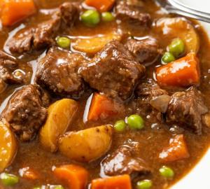 Freeze Dried Classic Beef Stew Meal Deal Bundle/Combo - Four Packs Total; Freeze Dried Beef Stew Cubes, Diced Potatoes, Classic Vegetable Blend and even Chocolate Cupcakes for Dessert!