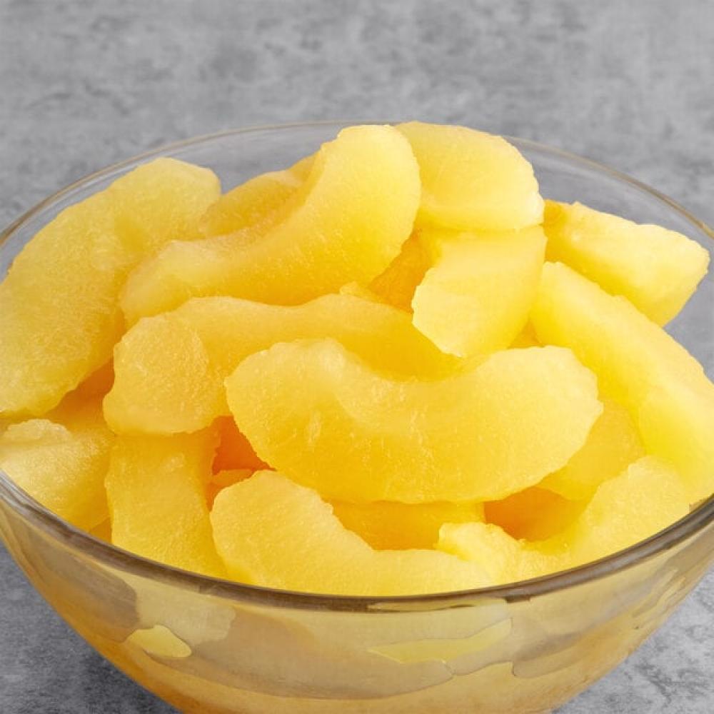 Regal Solid Pack Sliced Apples #10 Can - 6/Case